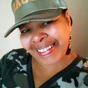 Meet your Posher, Minnie